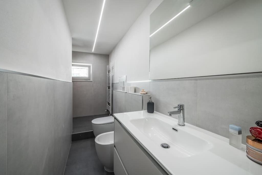 Cottage Near Ferrari'S City & Pavarotti'S House Montale  외부 사진